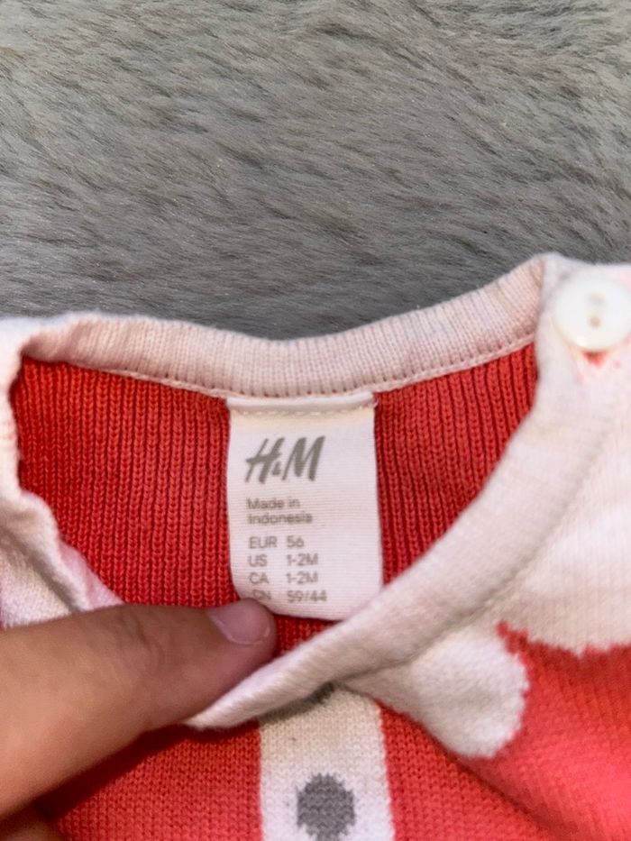 Robe rose et blanche - 1 mois - H&M - photo numéro 2