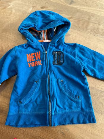 Gilet à capuche 5 ans