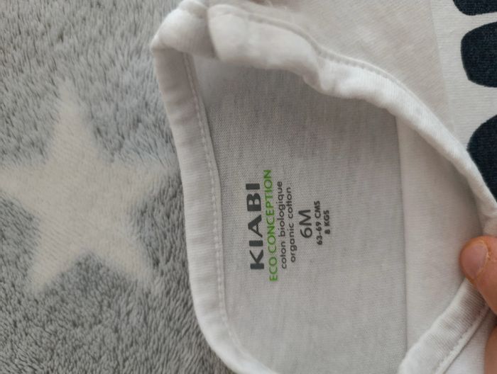 Ensemble été short Petit Bateau et t-shirt manches courtes Kiabi 6 mois - photo numéro 5