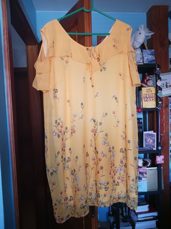 Robe jaune fleurie t44