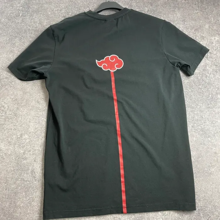 T-shirt Comme Des Loups x Naruto Shippuden Itachi đ€ (taille M) - photo numĂ©ro 2