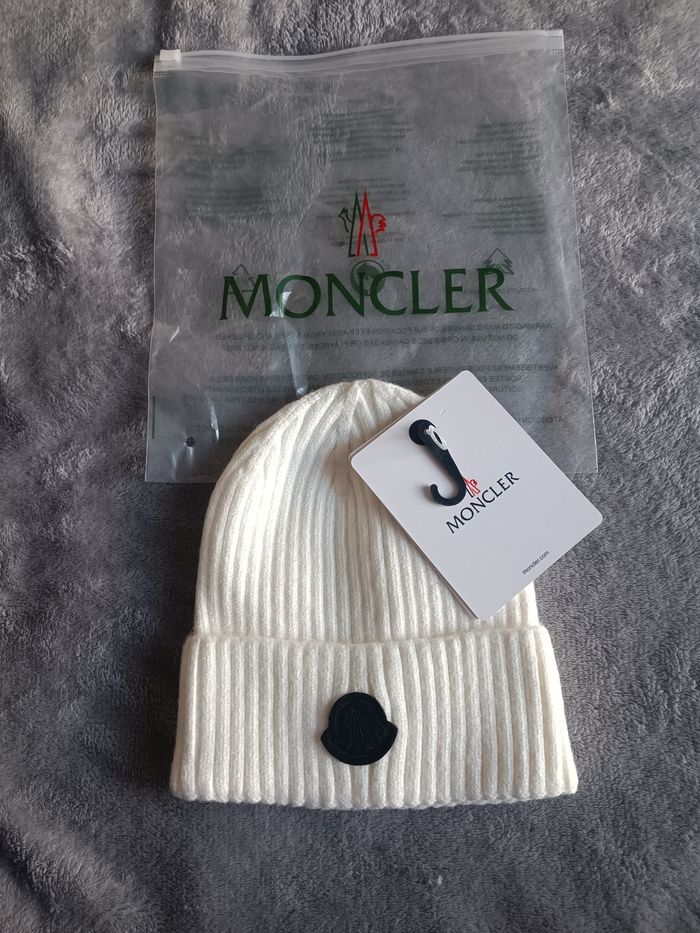 Bonnet Moncler
