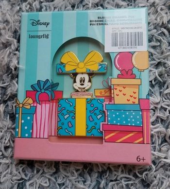 Pins Disney loungefly mickey cadeau de Noël