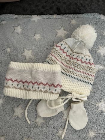 Bonnet/Tour de cou/Gants Blanc