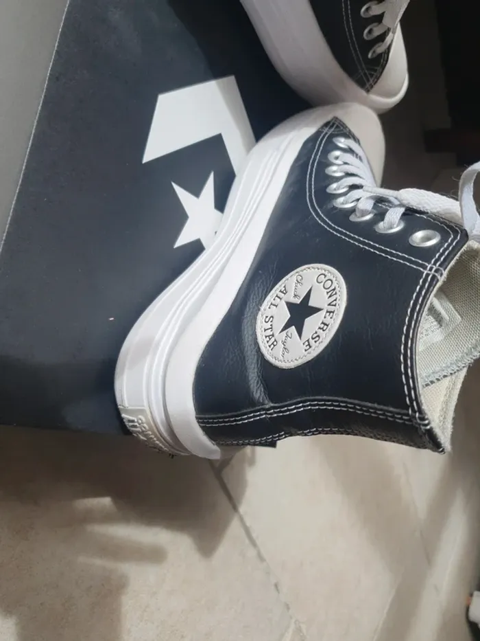 Converse noire - photo numéro 6