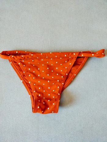 as de maillot de bain orange à pois – Goldenpoint – Taille 38