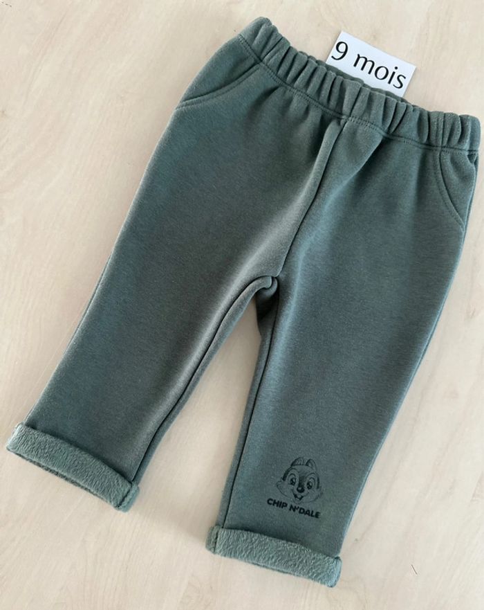 Pantalon Disney  9 mois - photo numéro 4