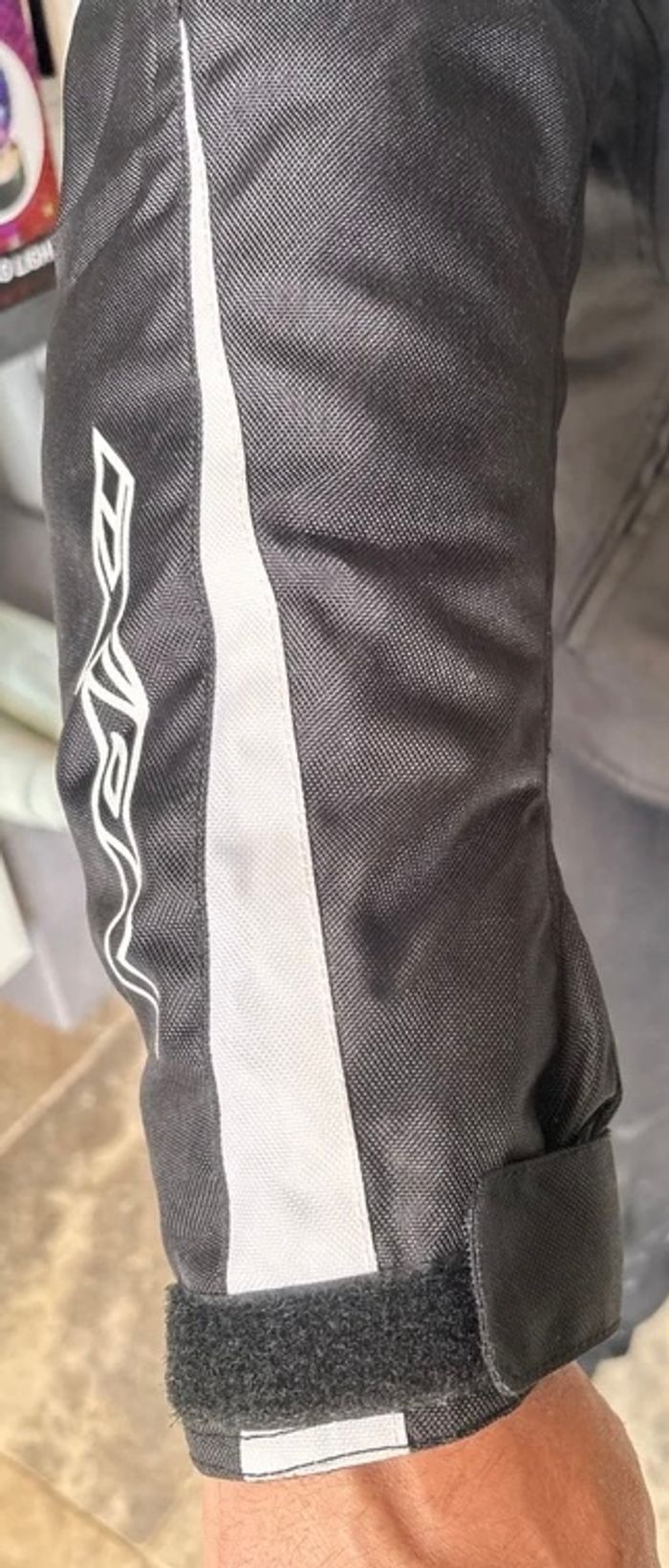 Blouson de moto neuf pour homme L - photo numéro 7