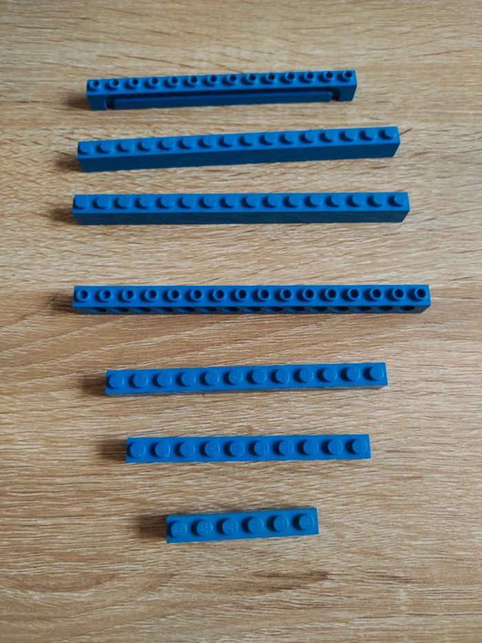 Lego 6973 lot 7 barrettes bleu divers - photo numéro 3