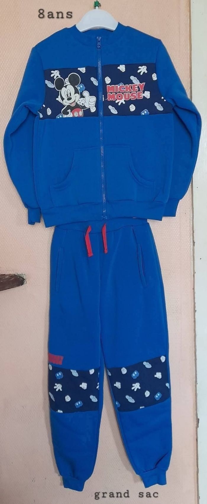 Ensembles joggings moltoner