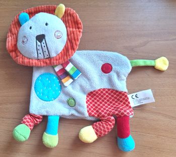 DOUDOU PLAT LION - NICOTOY