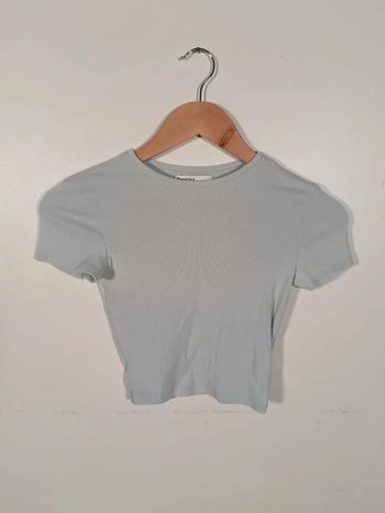 Top bleu clair bershka 34