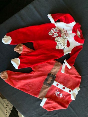 Lot 2 pyjamas velours 3 mois Noël 🎅 Merry Christmas