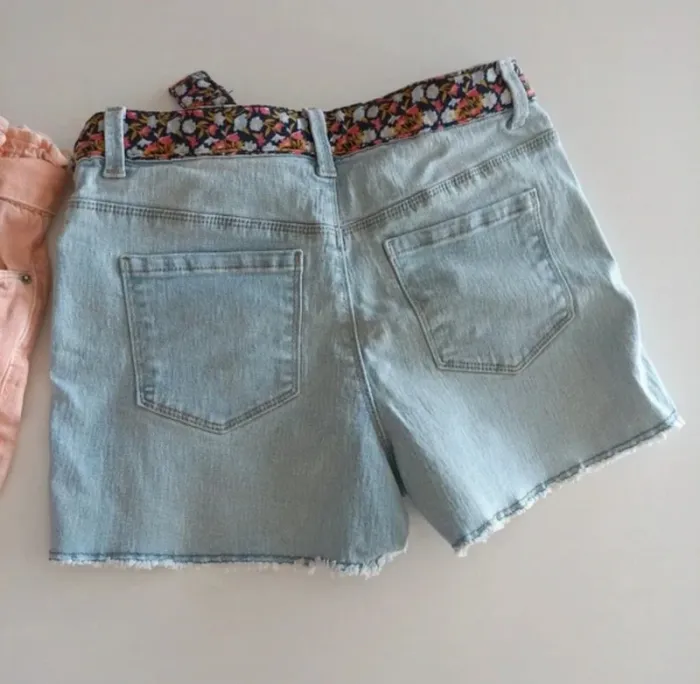 Lot 1 Short et 1 Jupe taille 10 ans - photo numéro 3