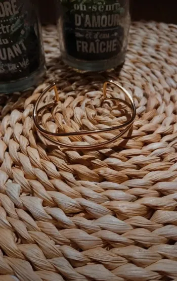 Bracelet jonc doré