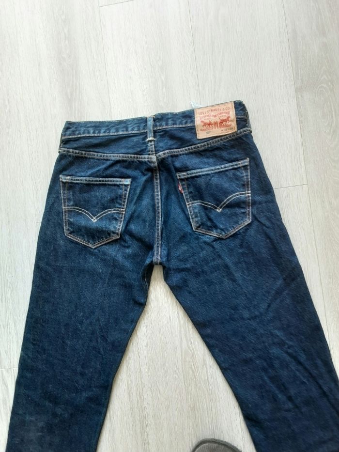 Pantalon jean marque Levi s strauss 501 taille w 30 l 34 fermeture bouton - photo numéro 9