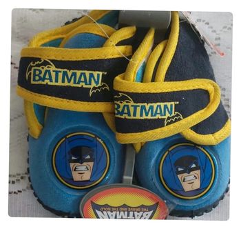 Chaussons Batman enfant - confortables, velcro, neuf, taille 20