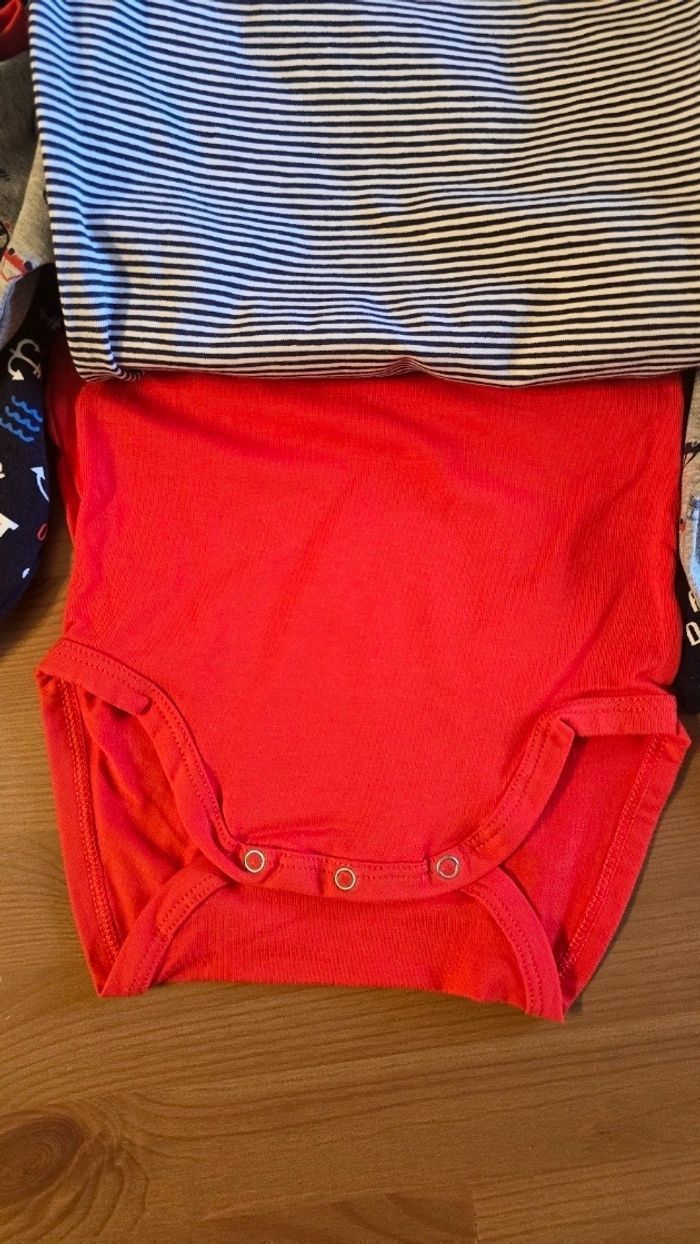 Neufs (non portés) 🏷🤩💙 bodies ML 24 mois garçon (ferme)💙💙💥💥 - photo numéro 10