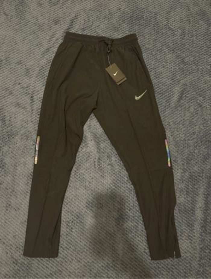 Jogging Nike Running Réfléchissant - photo numéro 2