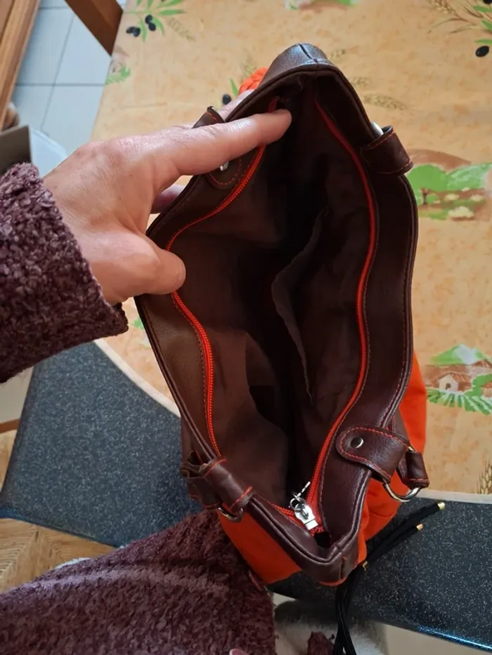 Vend sac femme cacharel - photo numéro 2