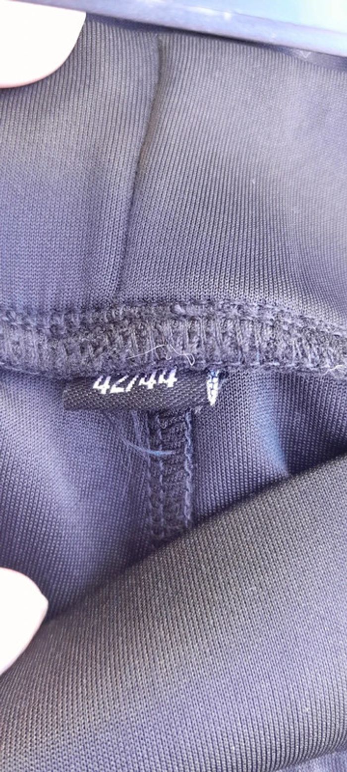 Pantalon caleçon noir taille 42/44 - photo numéro 4