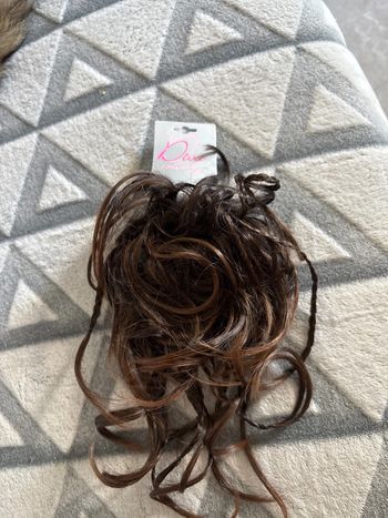 Diva extension chignon