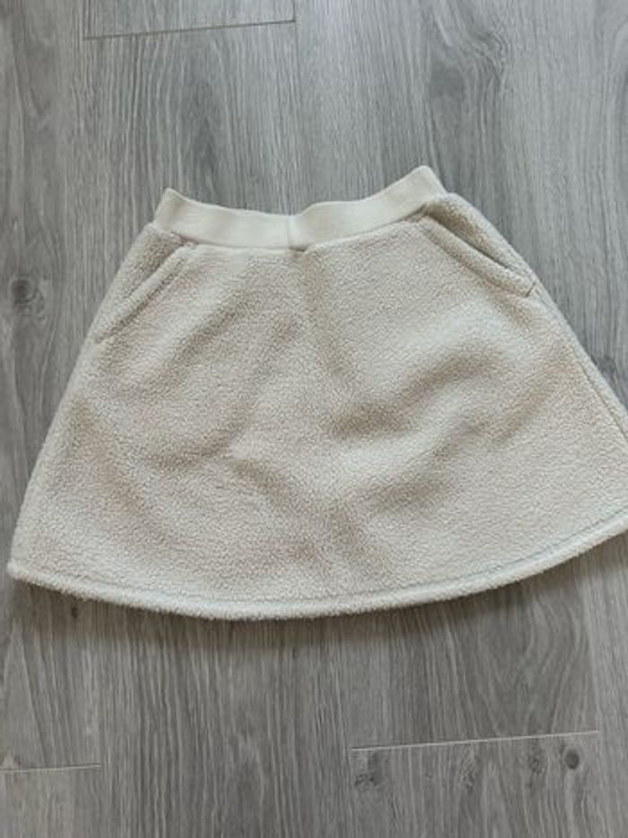 Jupe uniqlo 6/7 ans - photo numéro 2