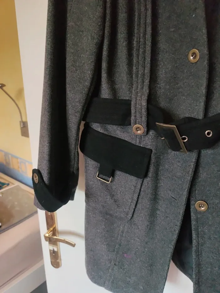 Long manteau gris et noir 44 - photo numéro 3