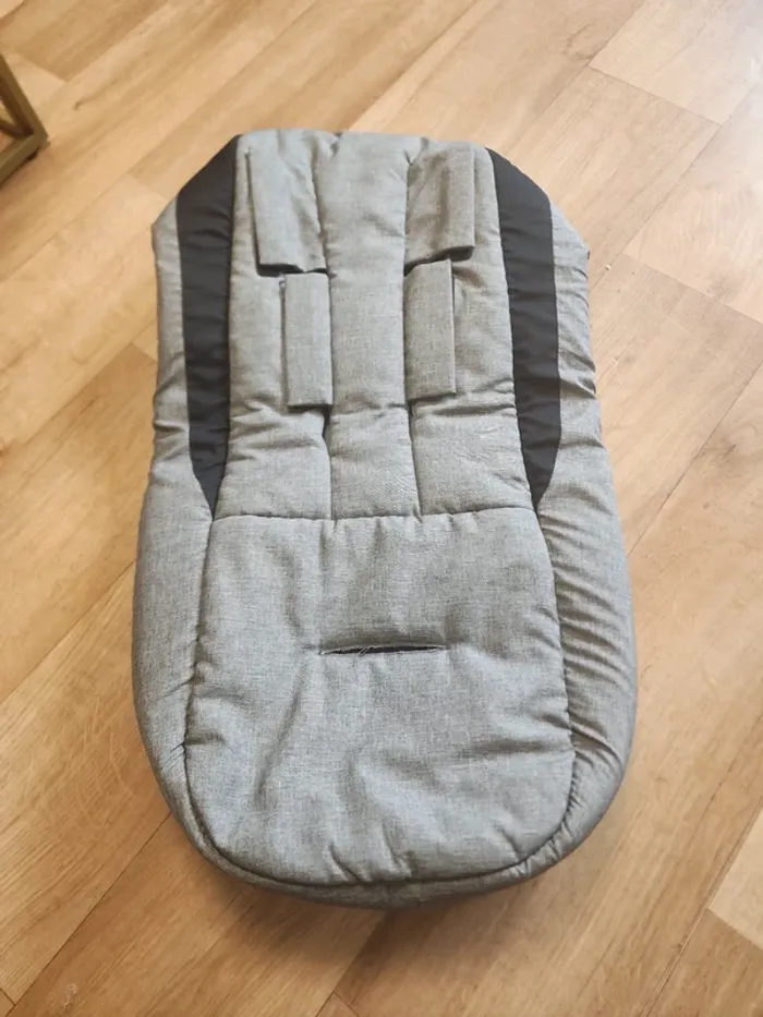 cocoon cybex neuf - photo numéro 3