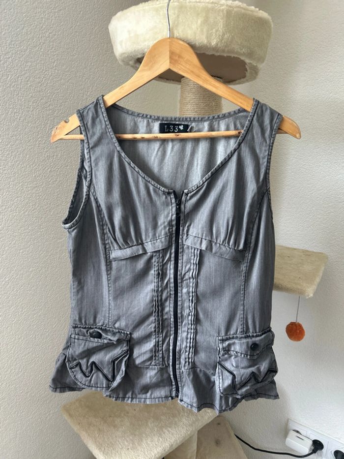 Chemise sans manches L33