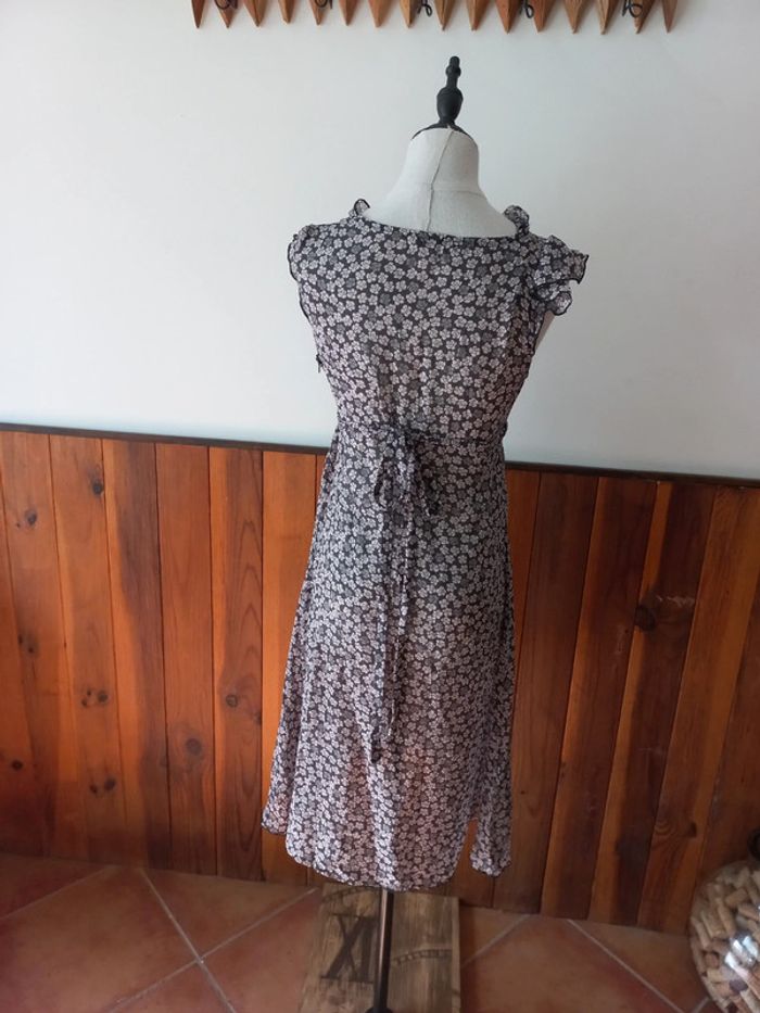 Robe à fleur - photo numéro 5