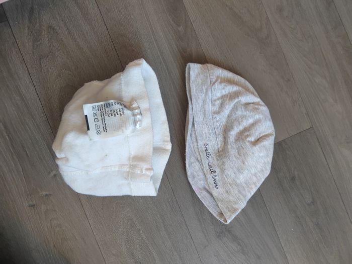Lot vêtements 1 à 6 mois - photo numéro 3