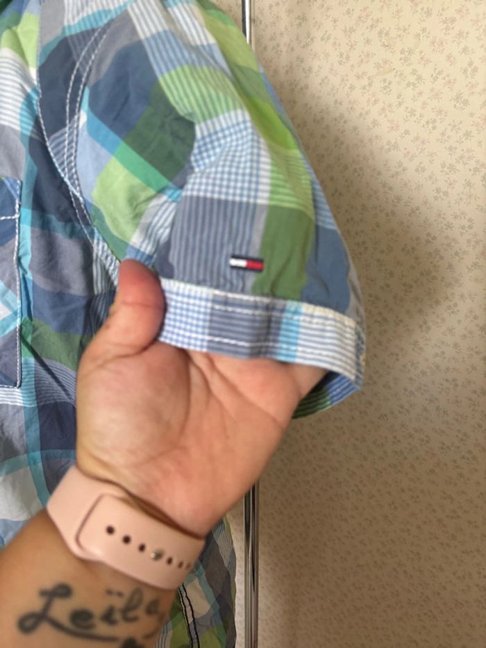 Chemise manche courte tommy hilfiger taille L - photo numéro 2