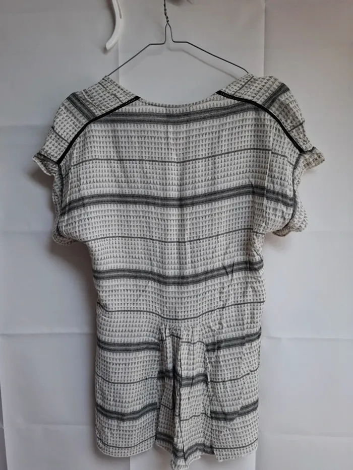 Top taille 34 - photo numéro 3