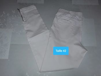 🔮 Pantalon rose clair en 42 🔮