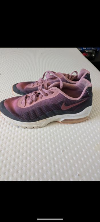 Nike invigor