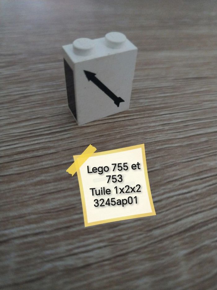 Lego 755 et 753 tuile 1x2x2