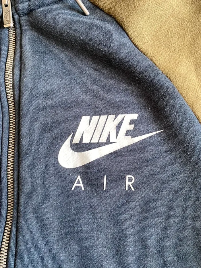 Sweat Nike Air capuche noir & kaki Taille S, logo blanc, streetwear stylé - photo numéro 3