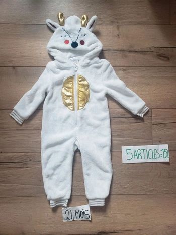 Surpyjama combinaison Noël 🎄Combinaison renne blanc et doré neuve