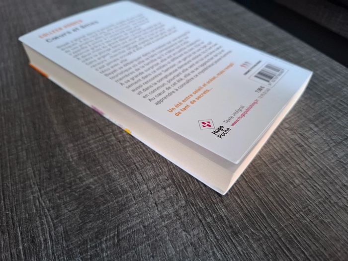 Livre poche de Colleen Hoover Cœurs et âmes - photo numéro 4