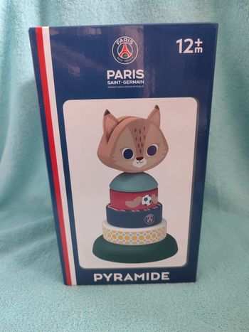 Pyramide en bois Paris Saint Germain - Baghera