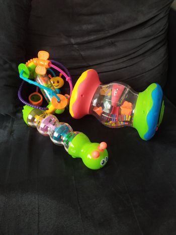 Jouets d'éveil 