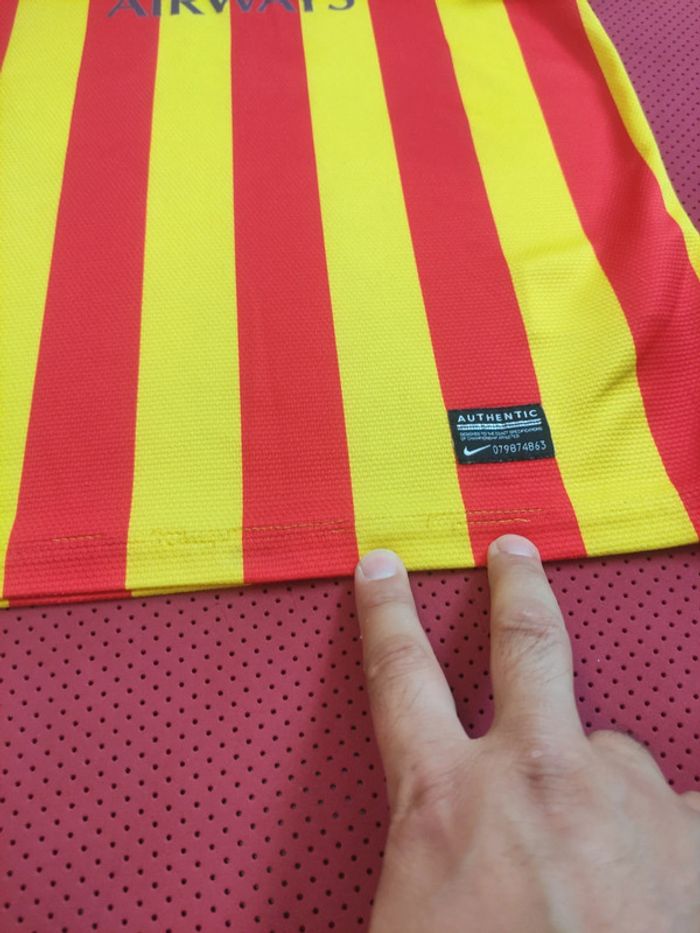 Maillot de foot Neymar FC Barcelone, Nike Authentique Officiel taille enfant 12/13 ans - photo numéro 13