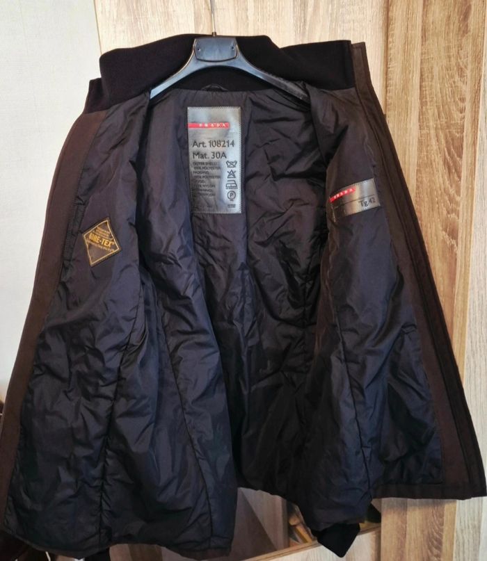 Veste _ PRADA _ Gore Tex _ femme _  taille M - photo numéro 2