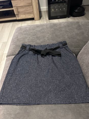 Jupe camaïeu grise taille 42