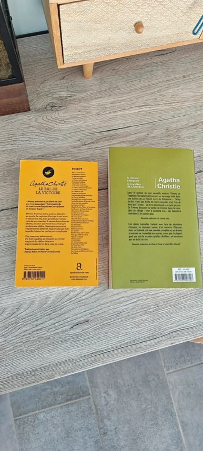 Lot de livres Agatha Christie - photo numéro 2