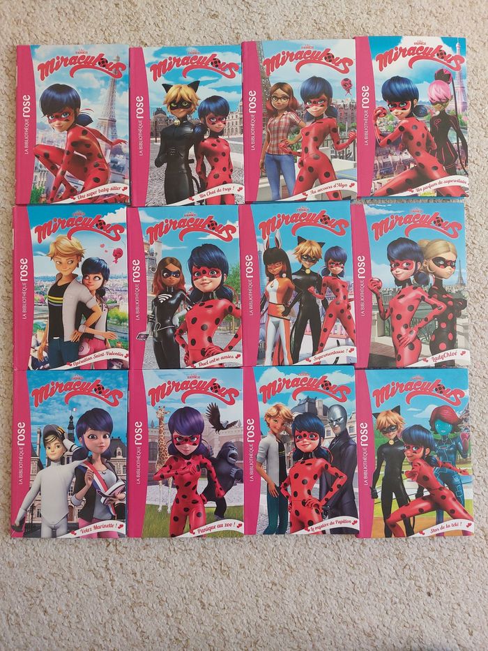 Lot livres miraculous n⁰1 à 12