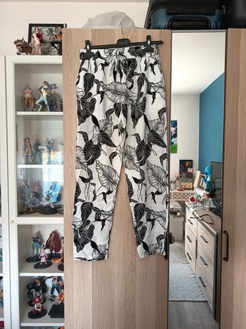 Pantalon fluide blanc feuille noir neuf - Taille L/XL