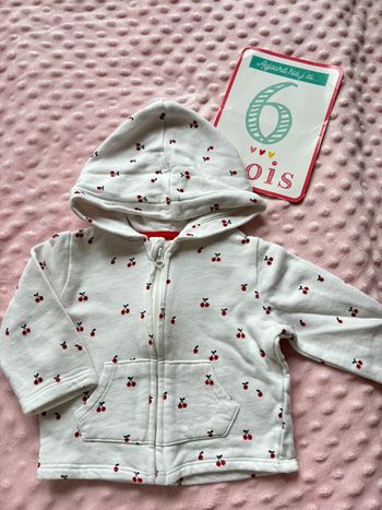 Veste/ gilet 6 mois