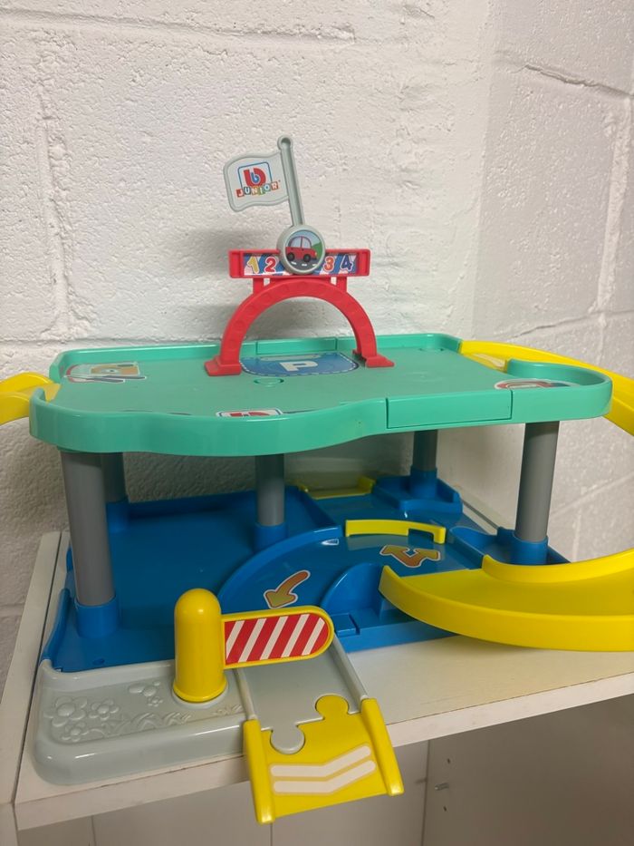 Petit garage BB junior - photo numéro 2